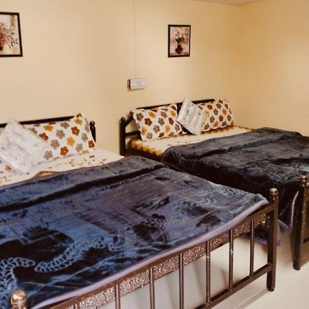 Hrs Budget Rooms Ooty Buitenkant foto