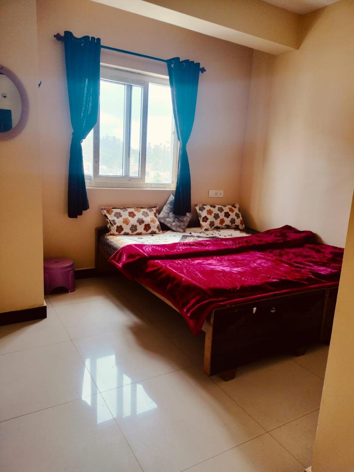 Hrs Budget Rooms Ooty Buitenkant foto